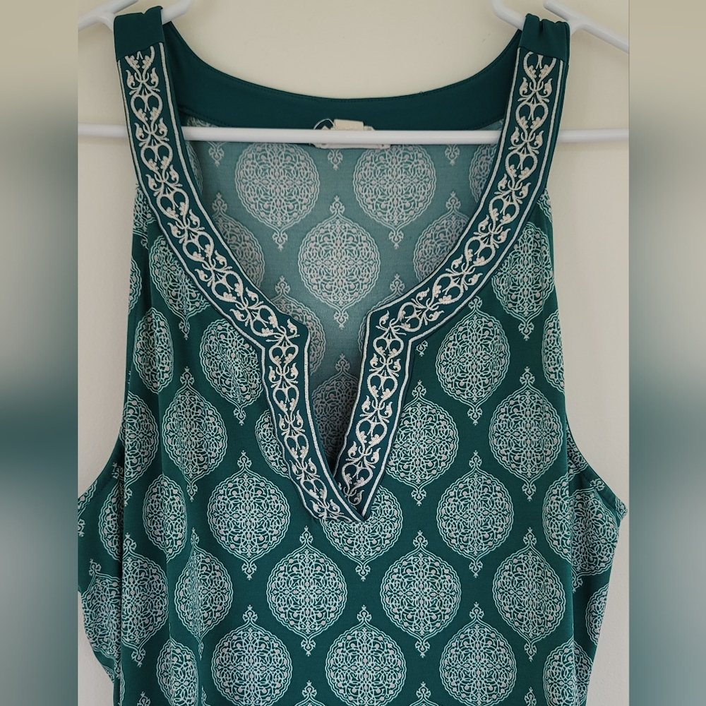 Magnolia Grace Women's Dress Sz. XL Green Shift Sleeveless Embroidered V-Neck - Picture 4 of 5